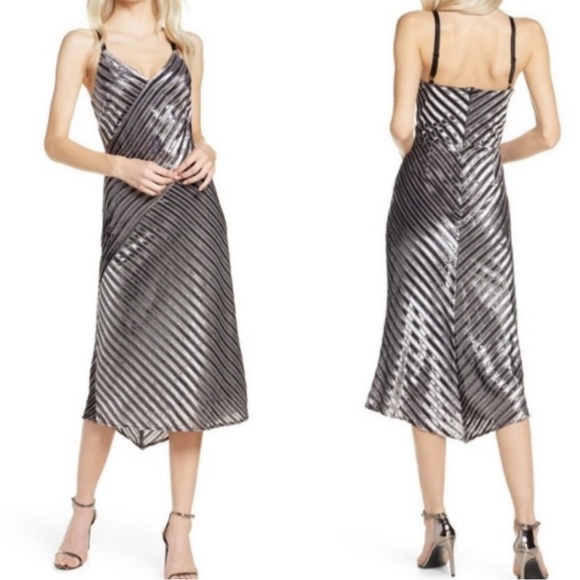 Harlyn for Anthropologie Silver Moon Velvet Midi Dress - Picture 3 of 15